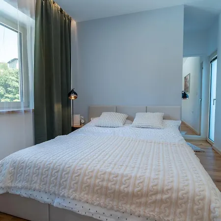 Panorama Vesna - Vas Horsky Domov Wysokie Tatry