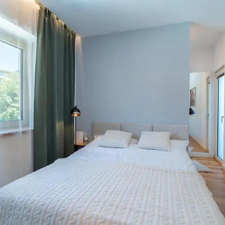 Panorama Vesna - Vas Horsky Domov *